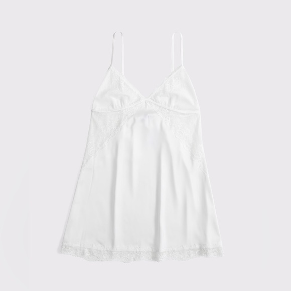 Abercrombie & Fitch Other - Abercrombie Lace Trim Nightie in White NWT